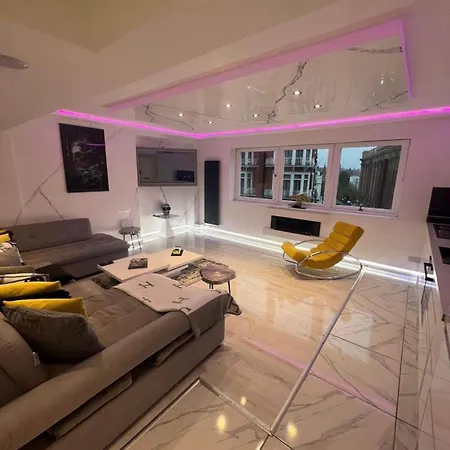 Knightsbridge 2 Bedroom Apartment Overlooking Harrods London Exterior photo